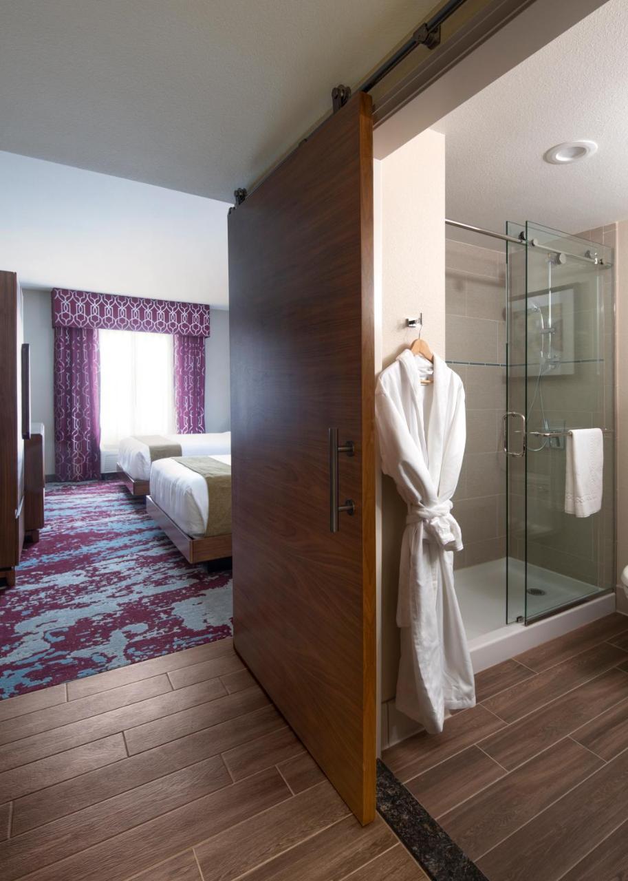 Bear Springs Hotel Хайленд Екстериор снимка