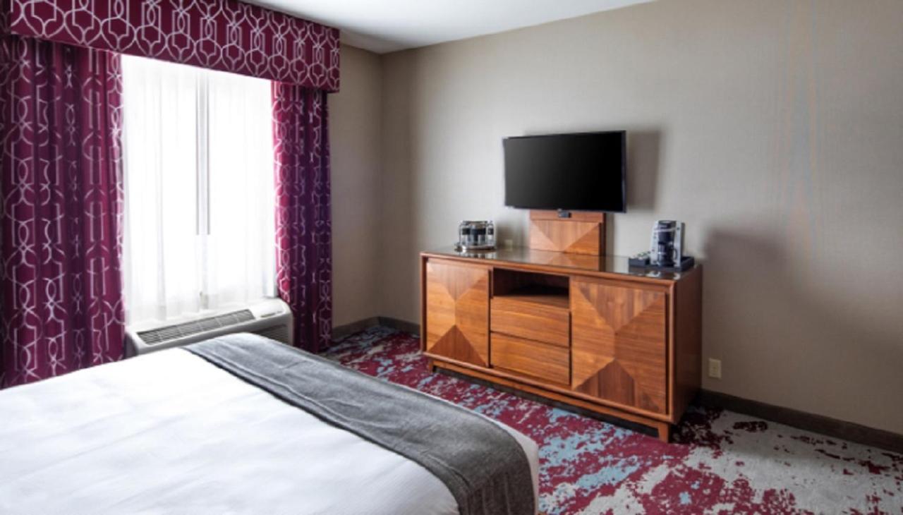 Bear Springs Hotel Хайленд Екстериор снимка